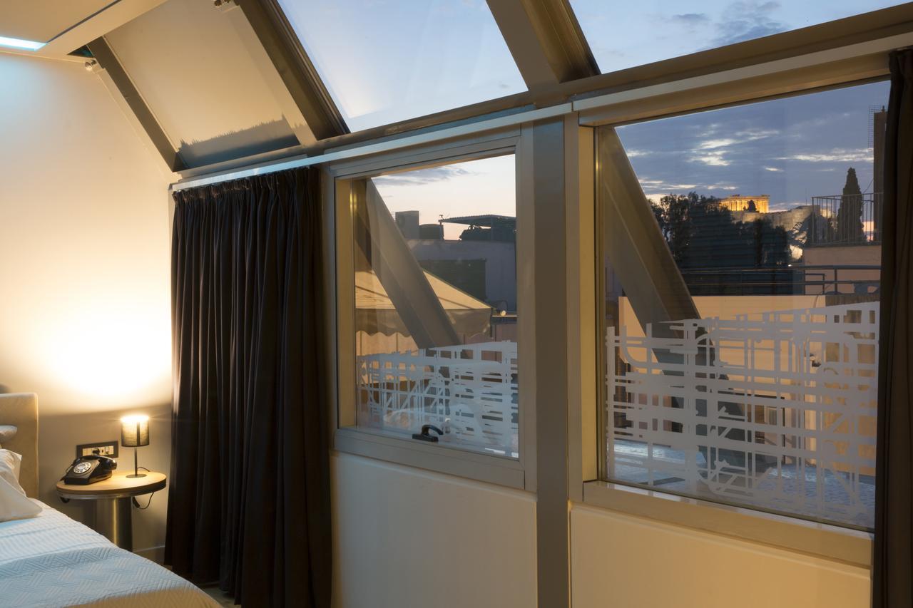 Pi Athens Apartment Bagian luar foto