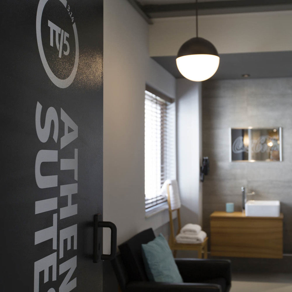Pi Athens Apartment Bagian luar foto